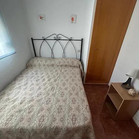 Apartment A 200 Metros De La Playa De Arena Les Cases En Xilxes - Castellon *